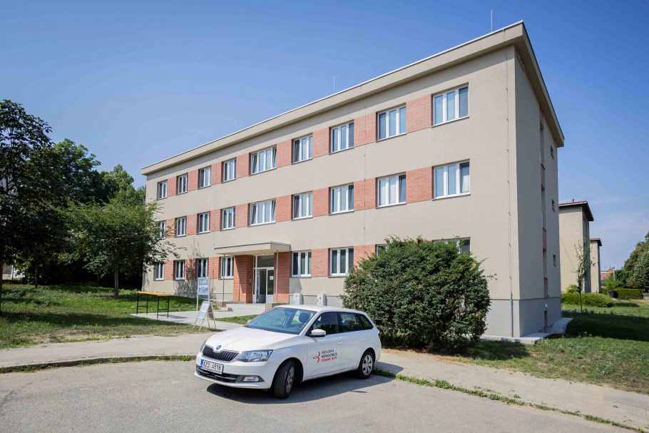 KNTB otevřela modernizovanou zaměstnaneckou ubytovnu foto